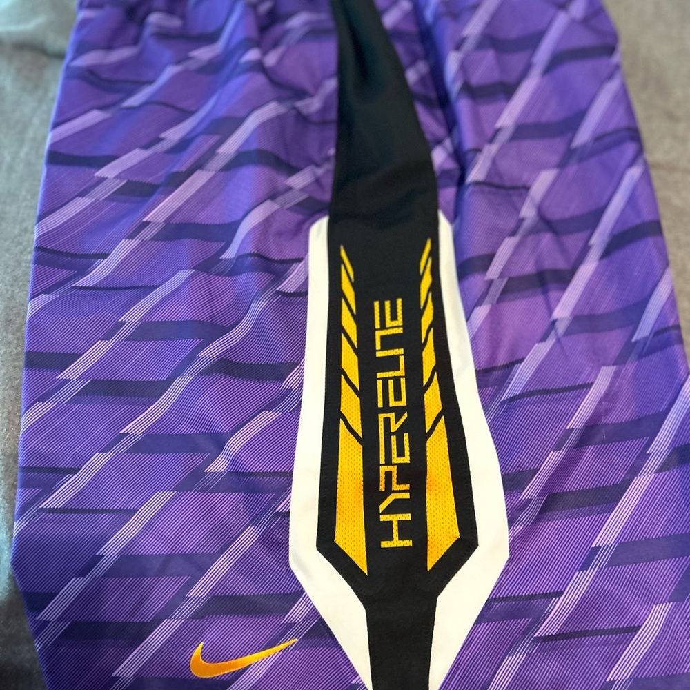 Great Like new shorts Nike!